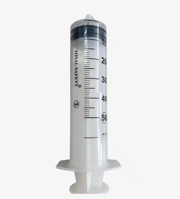 Seringue de 50 ml Luer Lock pour injections et perfusions sécurisées.